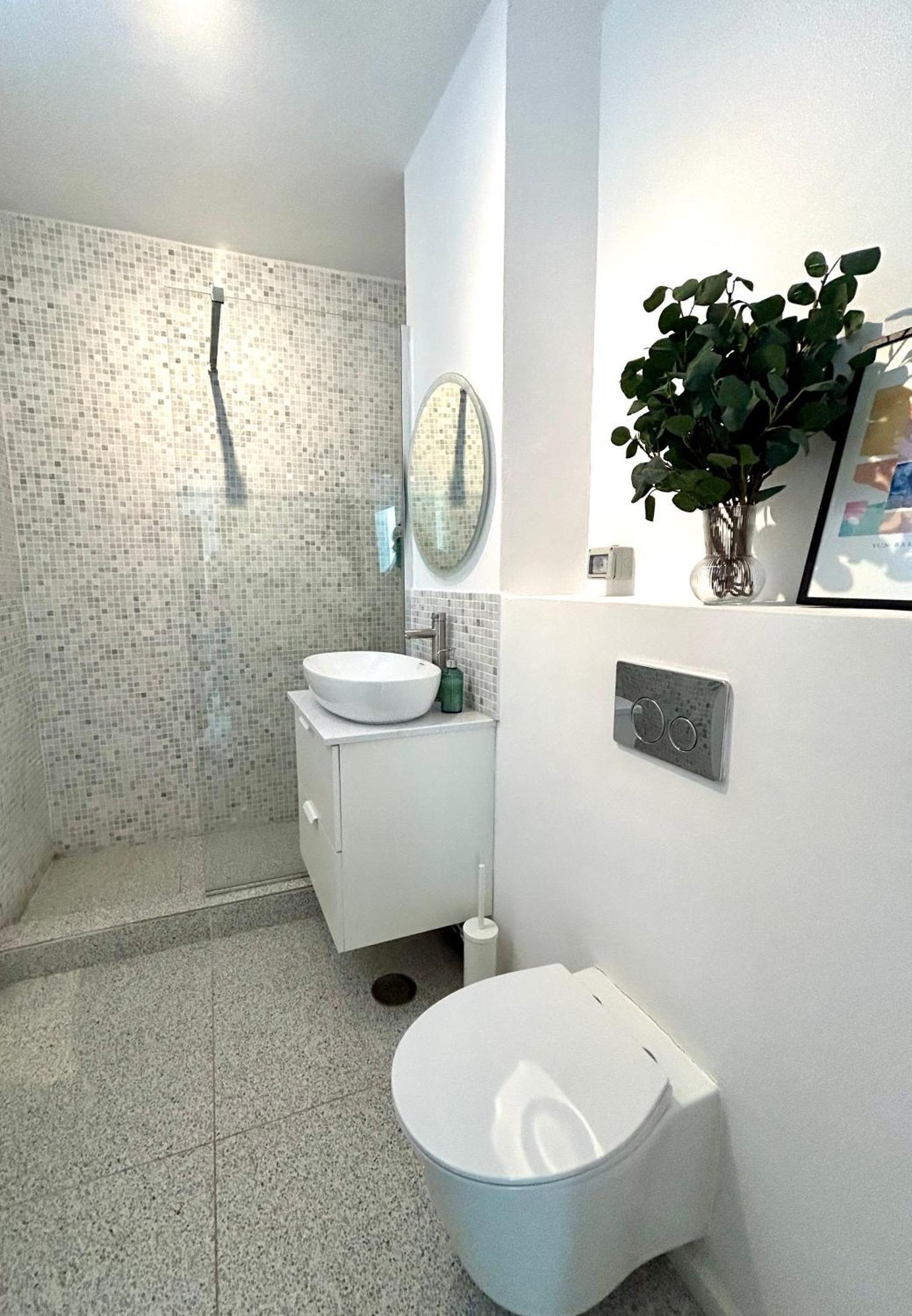 Urban Parkside Retreat Cozy 2-Bed Ap By Metro Apartment Bucharest Luaran gambar