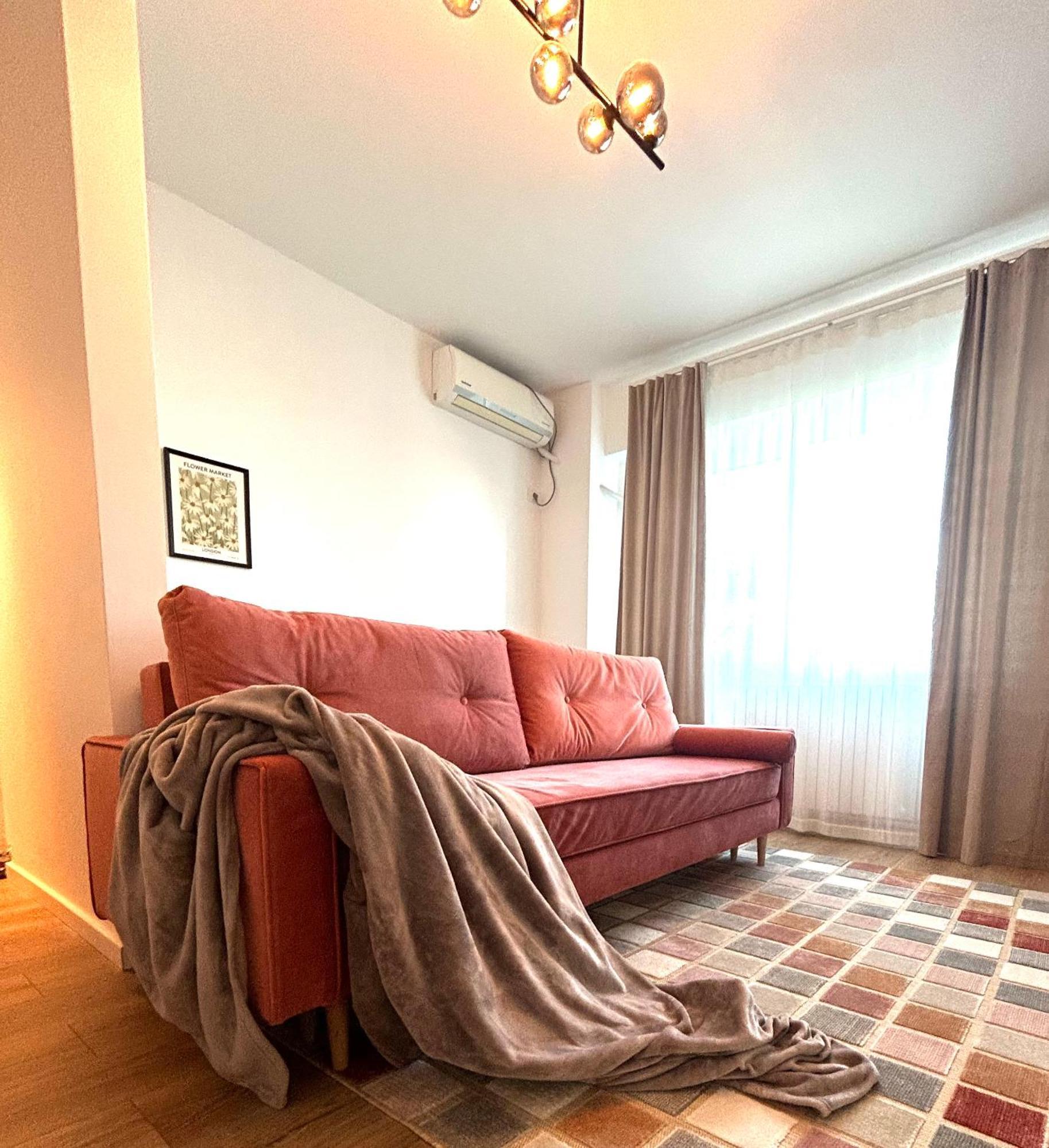 Urban Parkside Retreat Cozy 2-Bed Ap By Metro Apartment Bucharest Luaran gambar